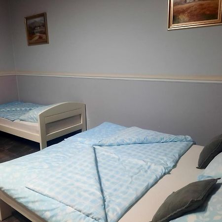 Apartments Royal Menex Požarevac Стая снимка